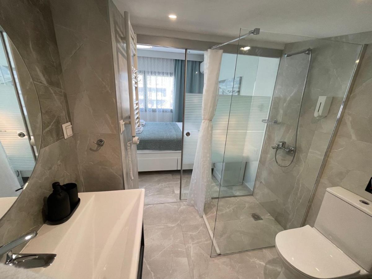 Callisto Luxury Suite Nikiti  Bagian luar foto
